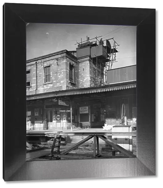 Anti-aircraft platform at Swindon Station c. 1940