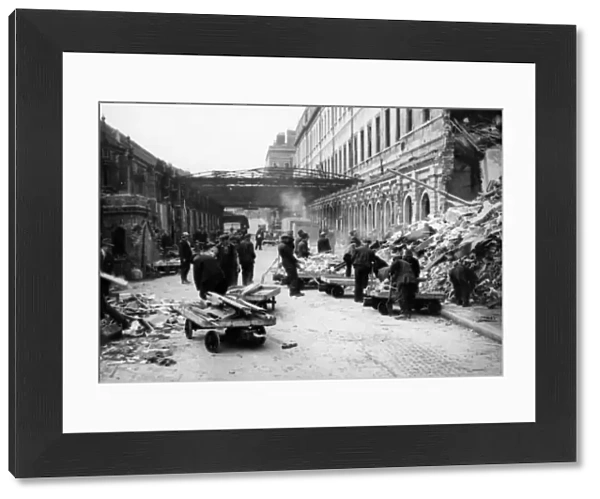 Bomb damage to Paddington Station in 1941