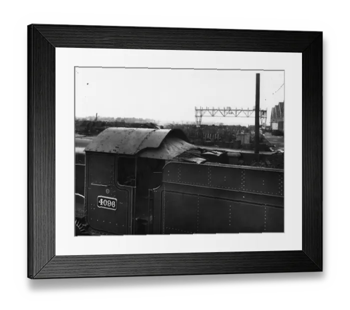 Framed Print : Locomotive 4096, Highclere Castle with its wartime black out screen, c. 1940 Framed Print : Locomotive 4096, Highclere Castle with its wartime black out screen, c. 1940