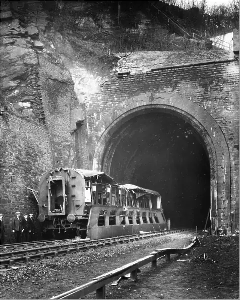 Bomb damage to Foxs Wood Tunnel, Bristol, 1941