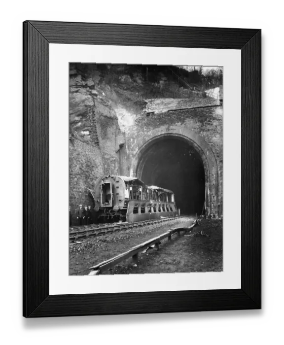 Framed Print : Bomb damage to Foxs Wood Tunnel, Bristol, 1941 Framed Print : Bomb damage to Foxs Wood Tunnel, Bristol, 1941