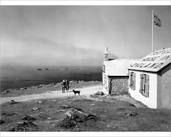 First & Last House in England, Lands End