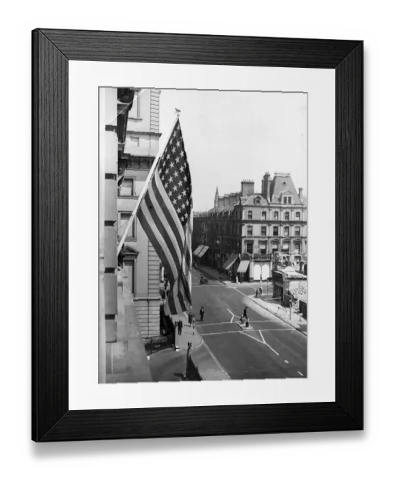 Framed Print : American Flag flying from Paddington Station hotel on July 4th 1941 Framed Print : American Flag flying from Paddington Station hotel on July 4th 1941