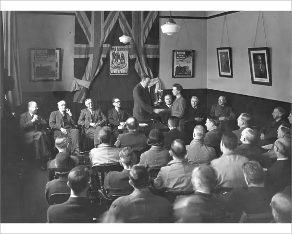 Presentation of a War Savings League Cup to members at Swindon Works, 1944