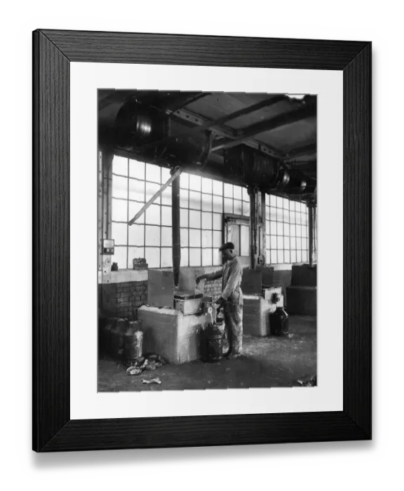Framed Print : No 24 Shop, Paint Stores, 1938