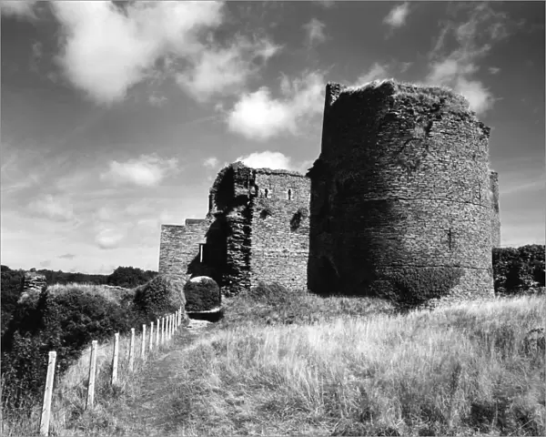 Cilgerran Castle, Pembrokeshire, August 1938