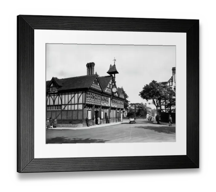Framed Print : Salters Hall Droitwich, Worcestershire, August 1923 Framed Print : Salters Hall Droitwich, Worcestershire, August 1923