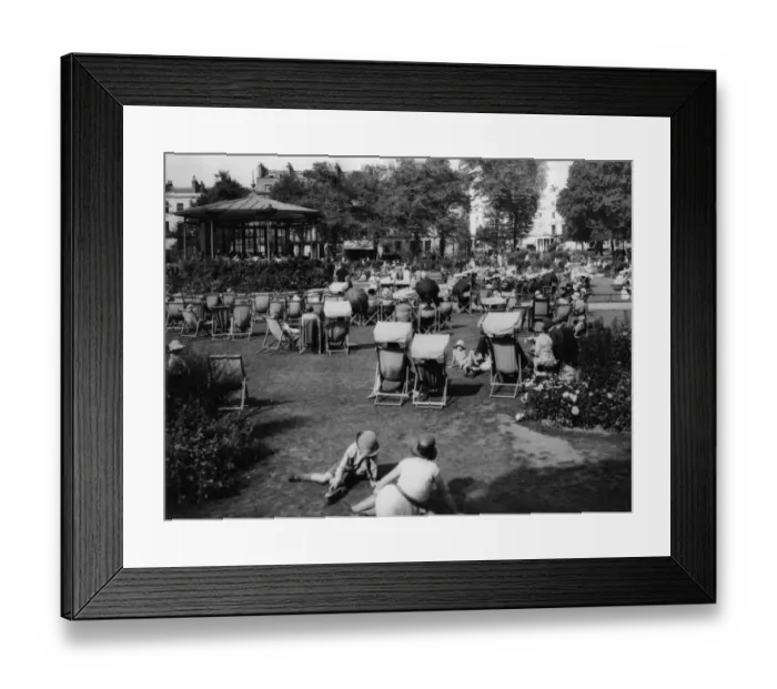 Framed Print : Leamington Spa, Pump Room Gardens, 1920s Framed Print : Leamington Spa, Pump Room Gardens, 1920s