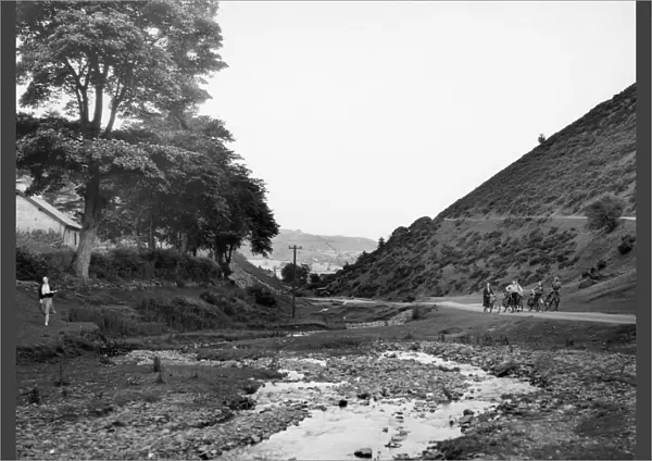 Carding Mill Valley, Shropshire, July 1932