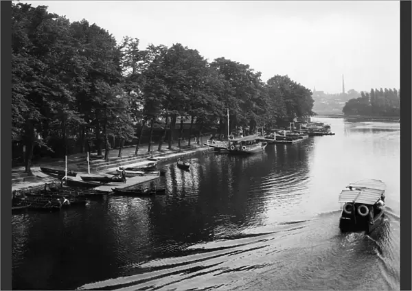The River Dee at Chester, Cheshire, June 1925