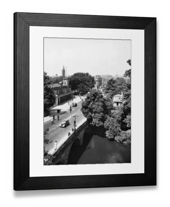 Framed Print : Leamington Spa, Warwickshire Framed Print : Leamington Spa, Warwickshire