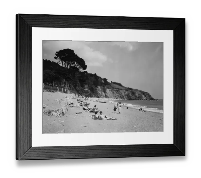 Framed Print : Blackpool Sands, Devon, c1950 Framed Print : Blackpool Sands, Devon, c1950