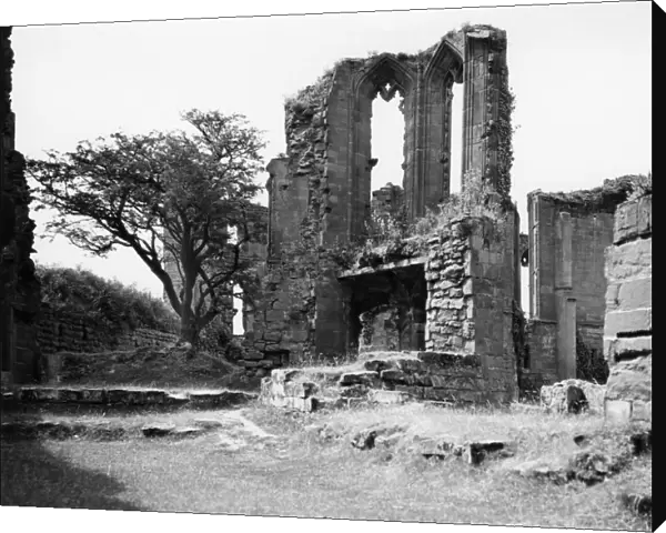 Kenilworth Castle, Warwickshire, 1935