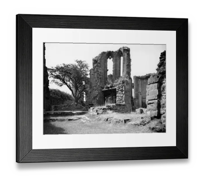 Framed Print : Kenilworth Castle, Warwickshire, 1935 Framed Print : Kenilworth Castle, Warwickshire, 1935