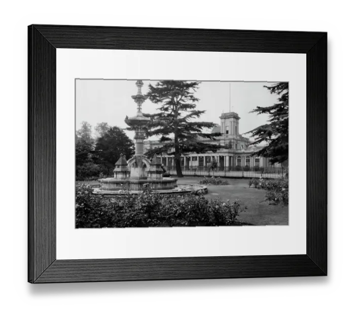 Framed Print : Jephson Gardens & Royal Pump Room at Leamington Spa