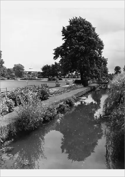 Vivary Park in Taunton, Somerset, July 1931