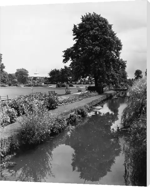 Vivary Park in Taunton, Somerset, July 1931