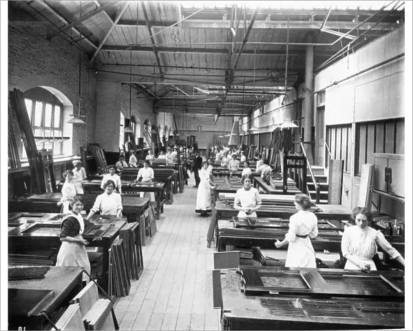 Swindon Works Polishing Shop in 1914