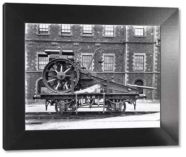8in. howitzer gun carriage on an Open B wagon at Swindon Works, c. 1914
