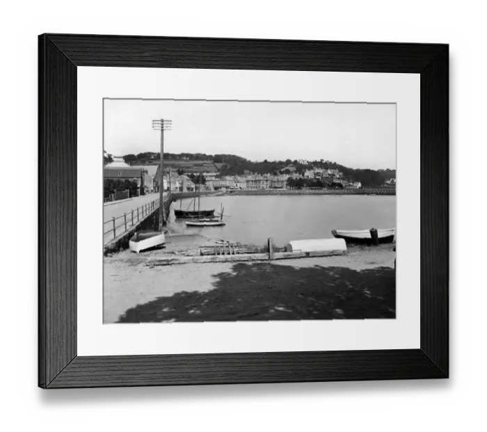 Framed Print : St Aubins Harbour, Jersey, c. 1925 Framed Print : St Aubins Harbour, Jersey, c. 1925