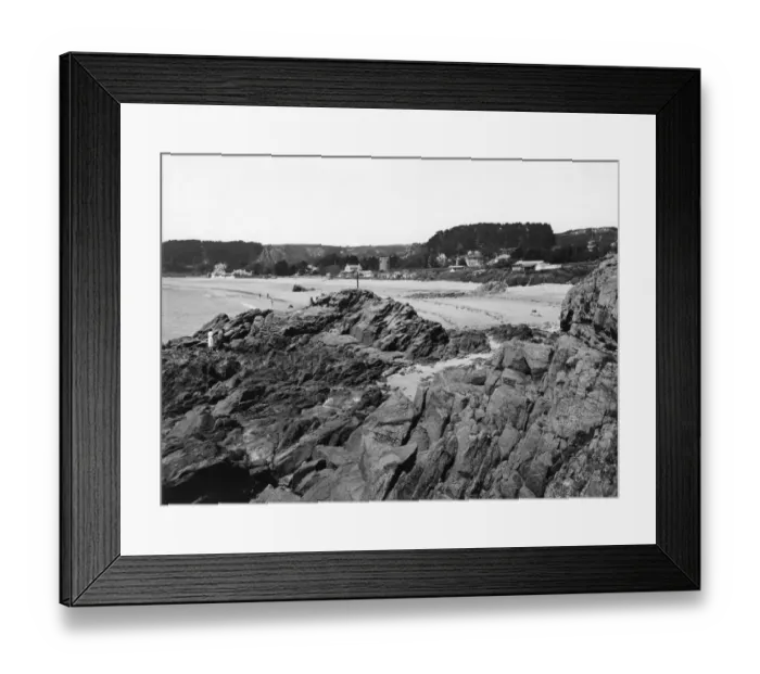 Framed Print : St Brelades Beach, Jersey, June 1925