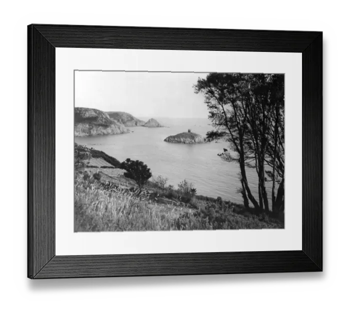 Framed Print : Portelet Bay, Jersey, June 1925