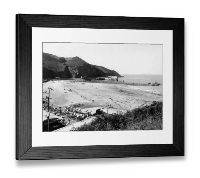 Framed Print : La Greve de Lecq, Jersey, August 1934