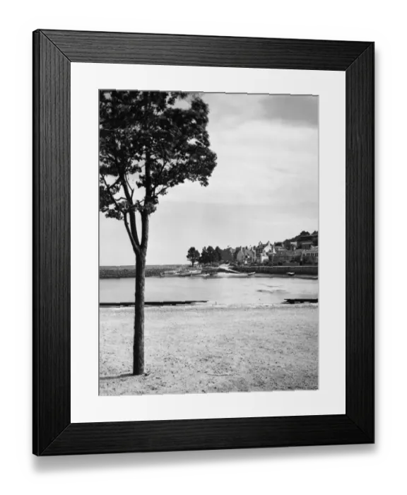 Framed Print : St Aubin, Jersey, August 1934 Framed Print : St Aubin, Jersey, August 1934