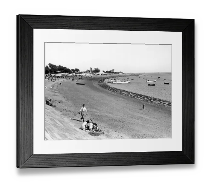 Framed Print : Exmouth Beach, Devon, August 1931