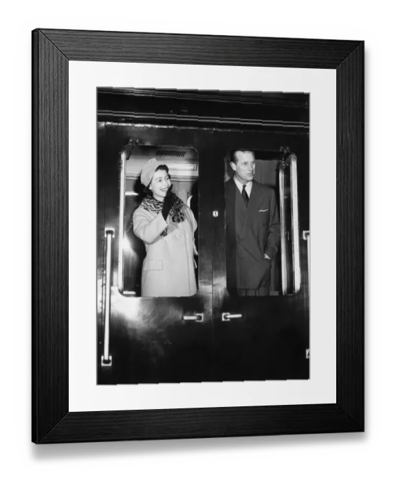 Framed Print : The Queen & Prince Philip at Bristol Temple Meads, 5th December 1958