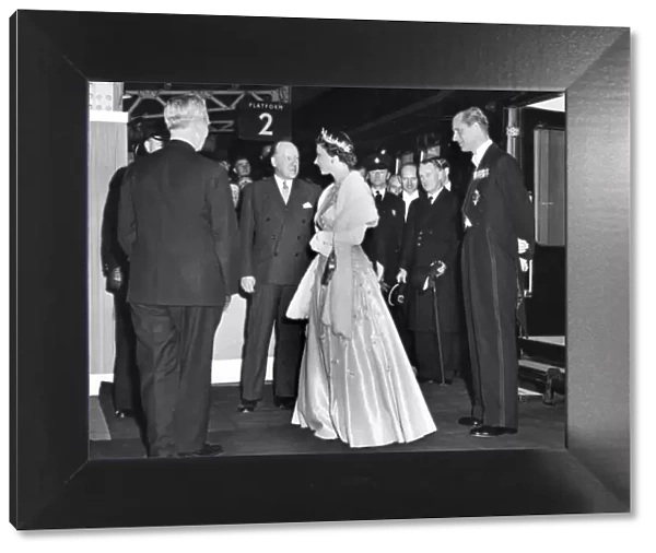 The Queen & Prince Philip at Worcester Shrub Hill Station, April 1957