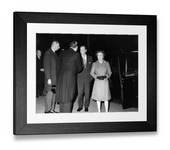 Framed Print : The Queen & Prince Philip at Liverpool Street Station, 21st March 1978 Framed Print : The Queen & Prince Philip at Liverpool Street Station, 21st March 1978