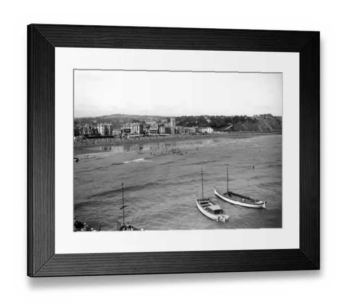 Framed Print : East Beach at Teignmouth, Devon, September 1933