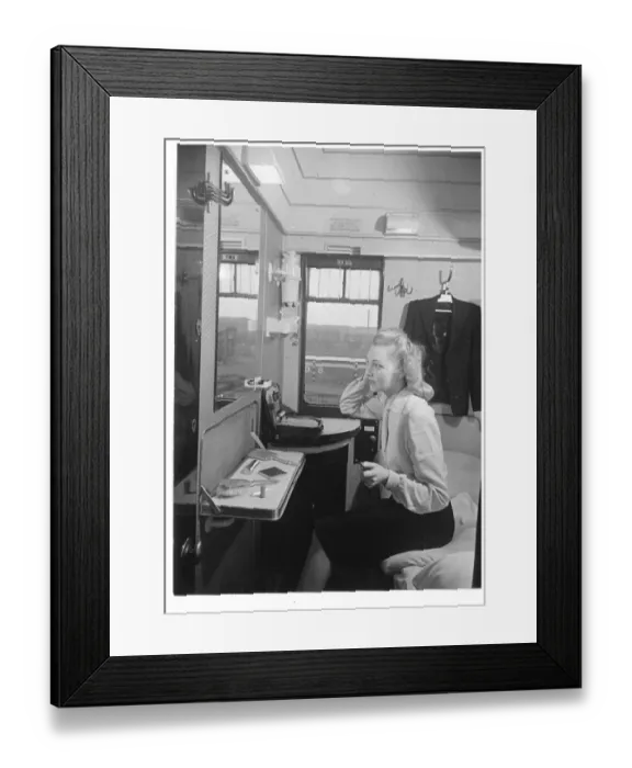 Framed Print : GWR First Class Sleeping Car, 1946 Framed Print : GWR First Class Sleeping Car, 1946