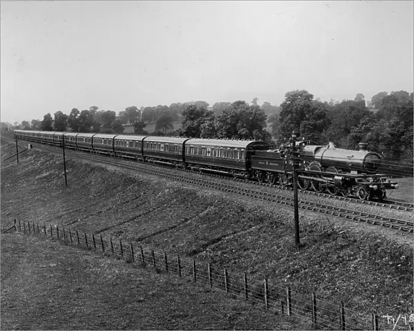 No. 16 Ambulance train at Rushy Platt, Swindon 1915