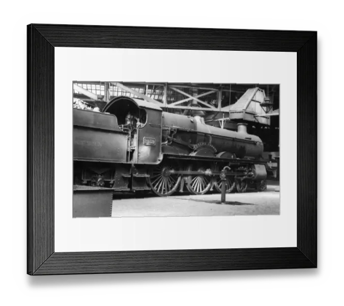 Framed Print : Locomotive No. 2939, Croome Court, 1935