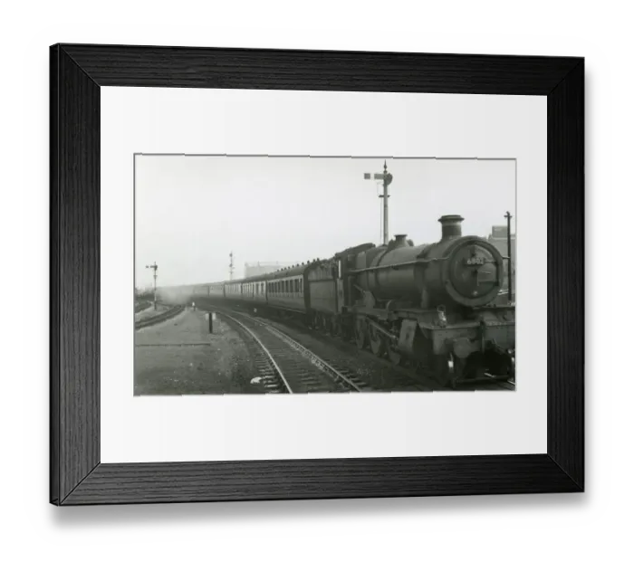 Framed Print : Loco No 6802 Bampton Grange, at Stratford on Avon