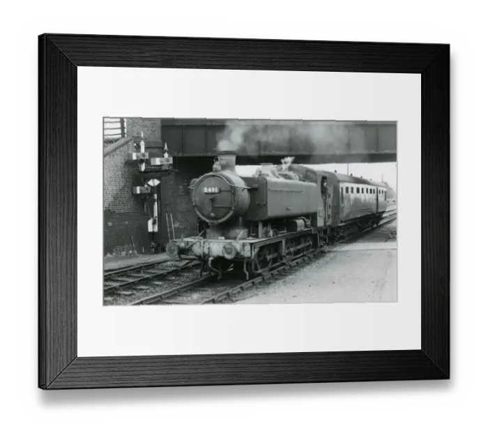 Framed Print : Pannier Tank 8491, at Honeybourne Junction Framed Print : Pannier Tank 8491, at Honeybourne Junction