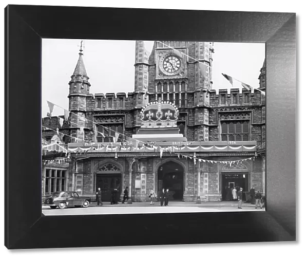 Decorations at Bristol Temple Meads for Queens Visit, 1956