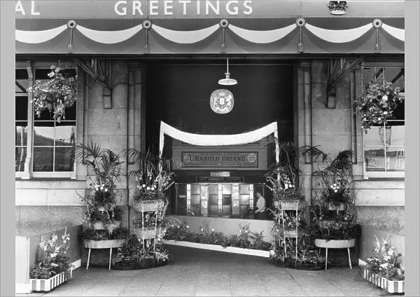 Station Decorations for Royal Visit to Cardiff, 5th August 1960