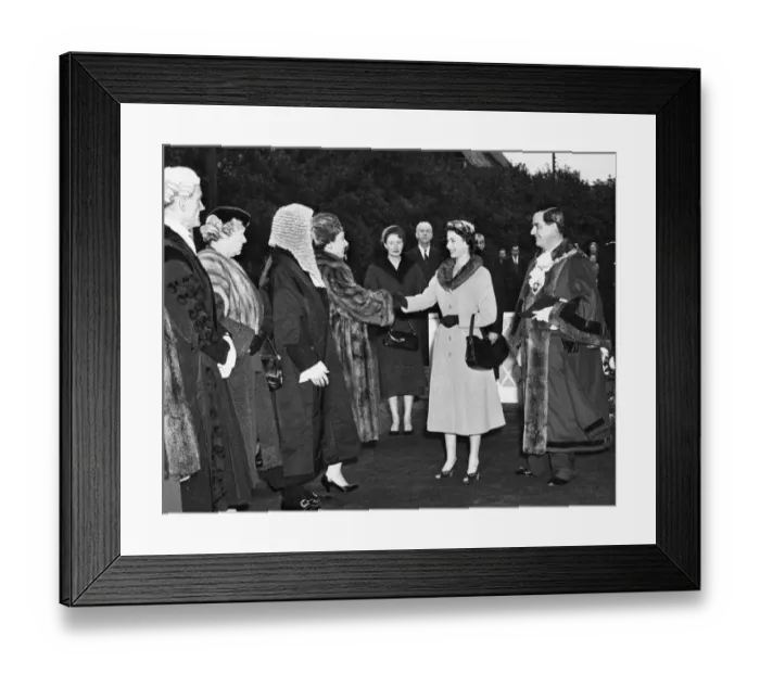 Framed Print : The Queens Visit to Abingdon, 2nd November 1956 Framed Print : The Queens Visit to Abingdon, 2nd November 1956