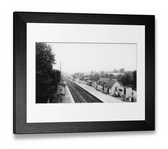 Framed Print : Purton Station, looking towards Gloucester Framed Print : Purton Station, looking towards Gloucester