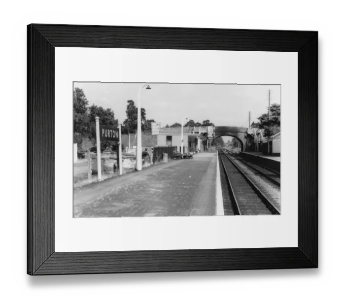 Framed Print : Purton Station, looking towards Swindon Framed Print : Purton Station, looking towards Swindon