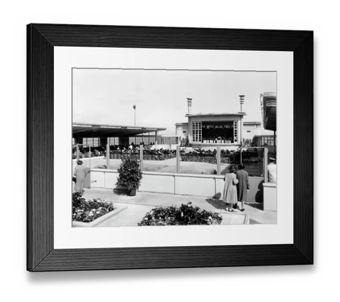 Framed Print : Weymouth pier bandstand, about 1939 Framed Print : Weymouth pier bandstand, about 1939