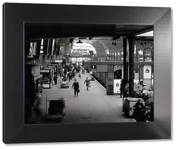Paddington Station, Platform 1, 1967