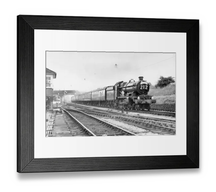 Framed Print : Powis Castle, No 7024 Framed Print : Powis Castle, No 7024