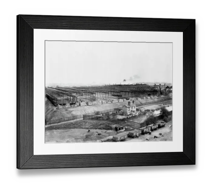 Framed Print : The building of 24 Shop (Stage 3) Framed Print : The building of 24 Shop (Stage 3)
