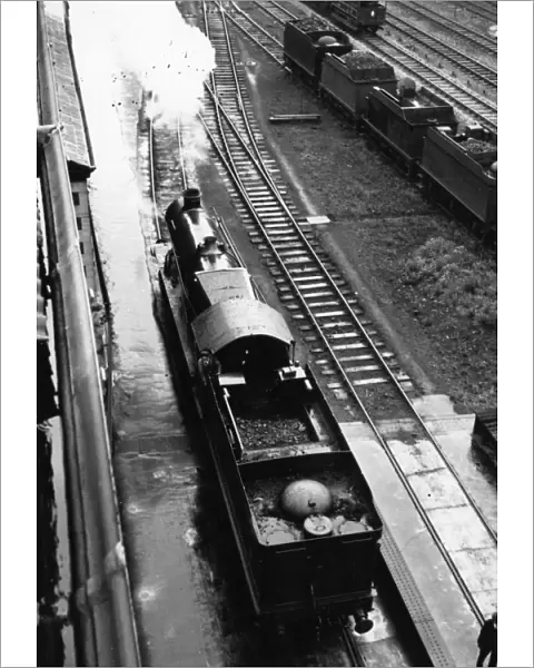 Castle Class locomotive passing over Rodbourne Road bridge, Swindon