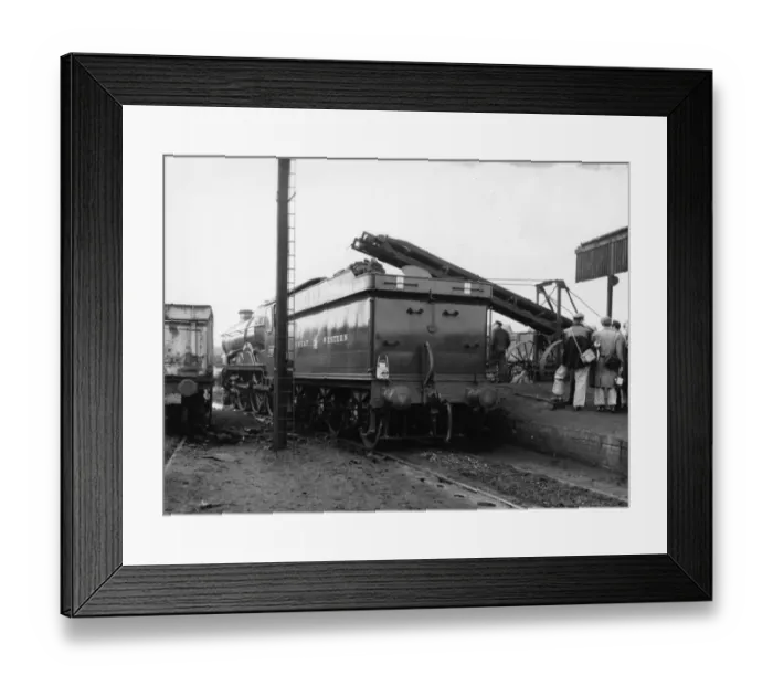 Framed Print : No 7029 Clun Castle being loaded with coal Framed Print : No 7029 Clun Castle being loaded with coal