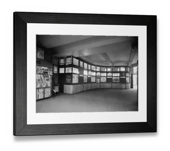 Framed Print : Paddington Station No. 2 Booking Hall, 1936